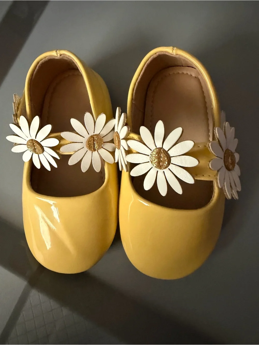 Yellow Daisy Mary Jane Kids Shoes